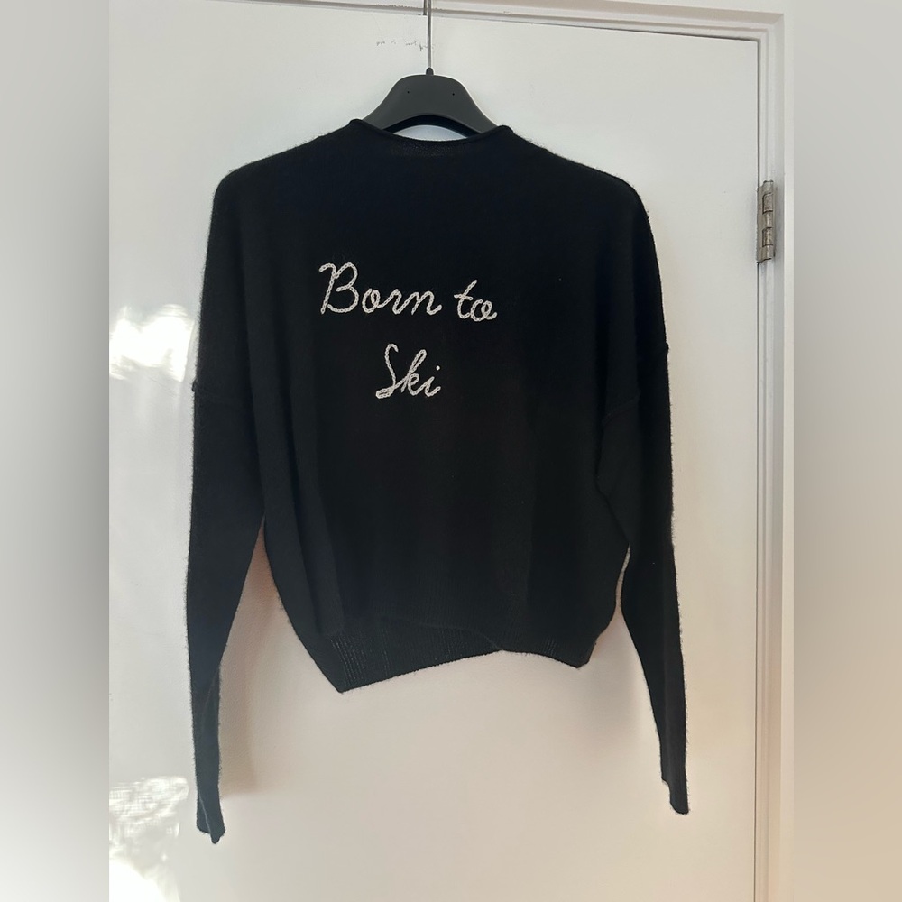 Golden Sun 100% Cashmere Sweater – “Born to Ski” Embroidered – Black – Size S/M